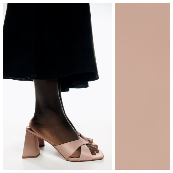 🌹NWT. Zara Heeled Crossed Straps Sandals with Block Heels. Size 8. - Picture 5 of 6